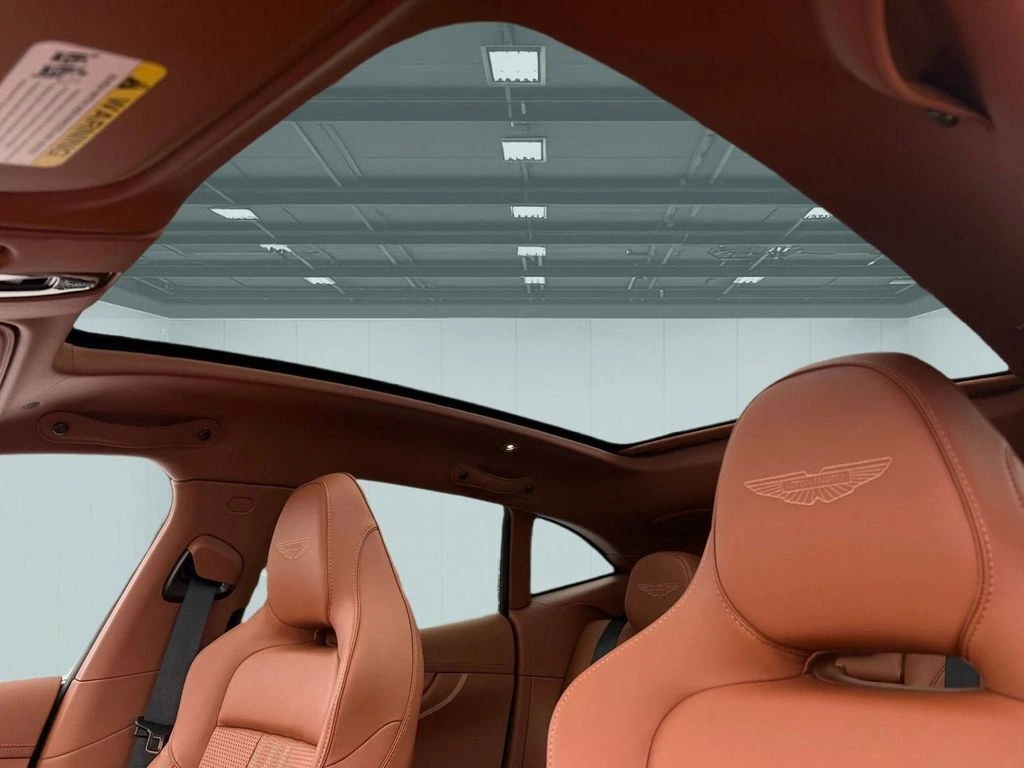 2026 Aston Martin DBX 707 - Photo 16