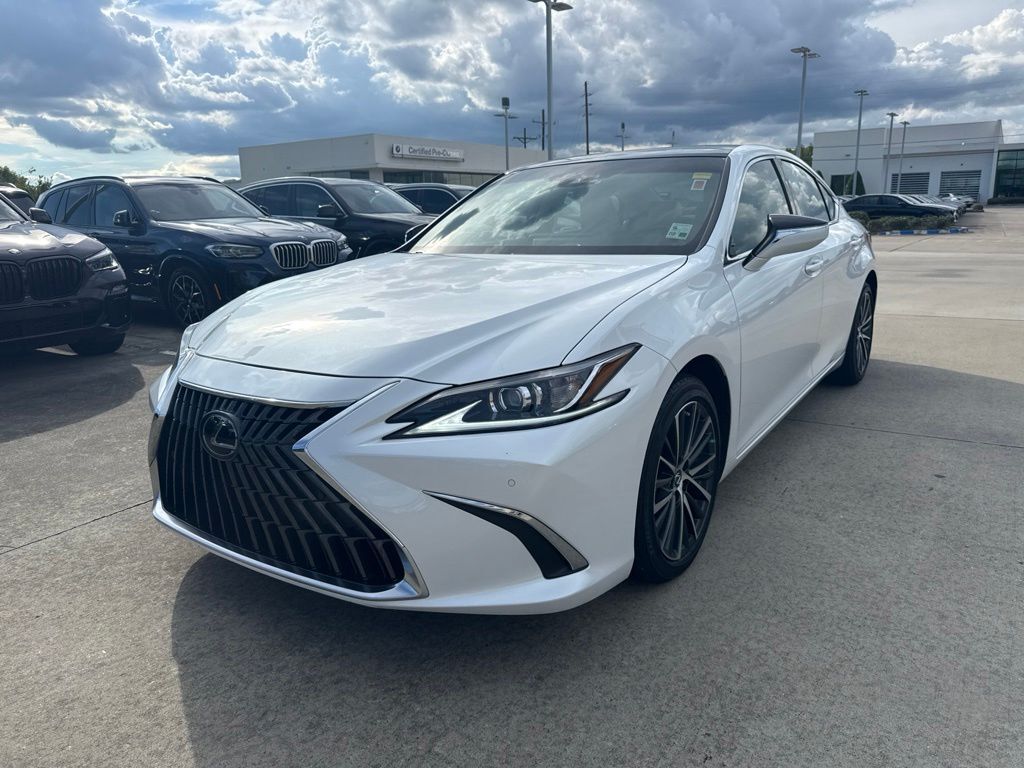 2025 Lexus ES 350
