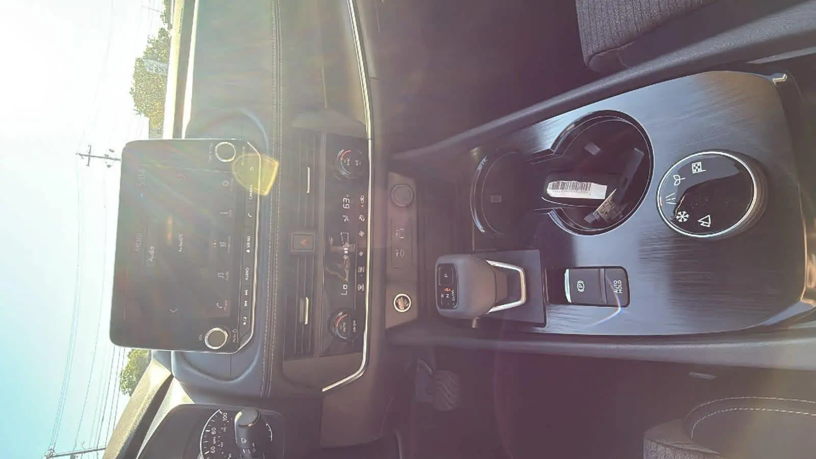 2023 Nissan Rogue SV photo 16