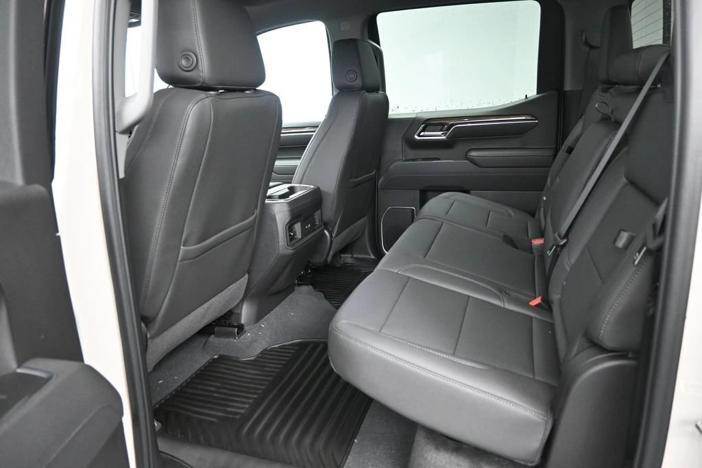 2026 Chevrolet Silverado 1500 RST - Photo 13