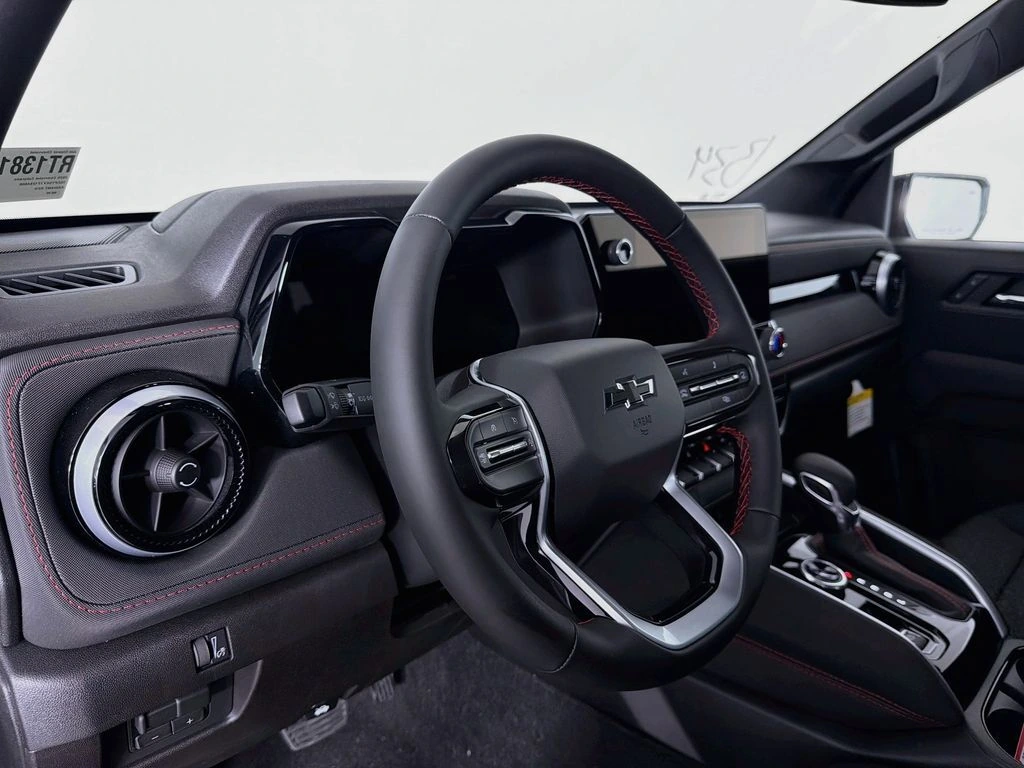 2026 Chevrolet Colorado Z71 - Photo 9