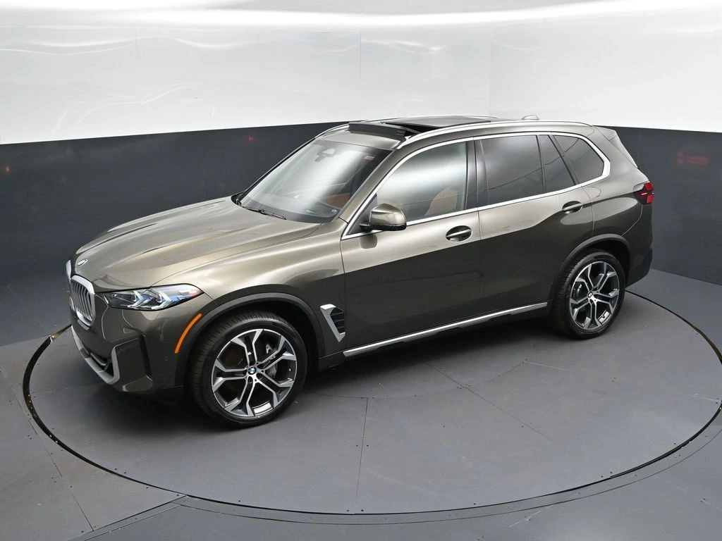 2026 BMW X5 sDrive40i's photo