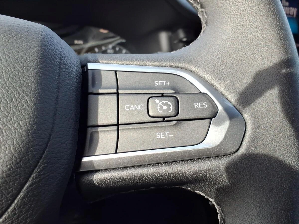 2026 Jeep Compass Latitude Altitude - Photo 11