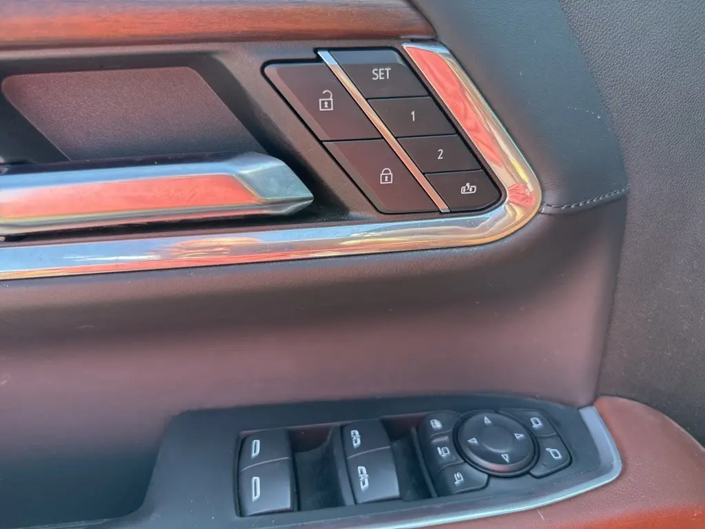 2024 Gmc Sierra HD Denali Ultimate photo 13