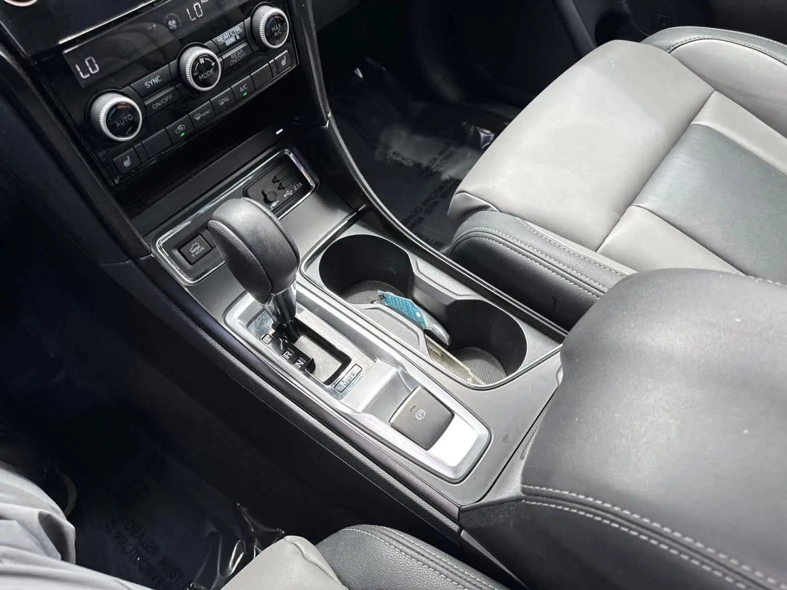2022 Subaru Ascent Onyx Edition photo 23