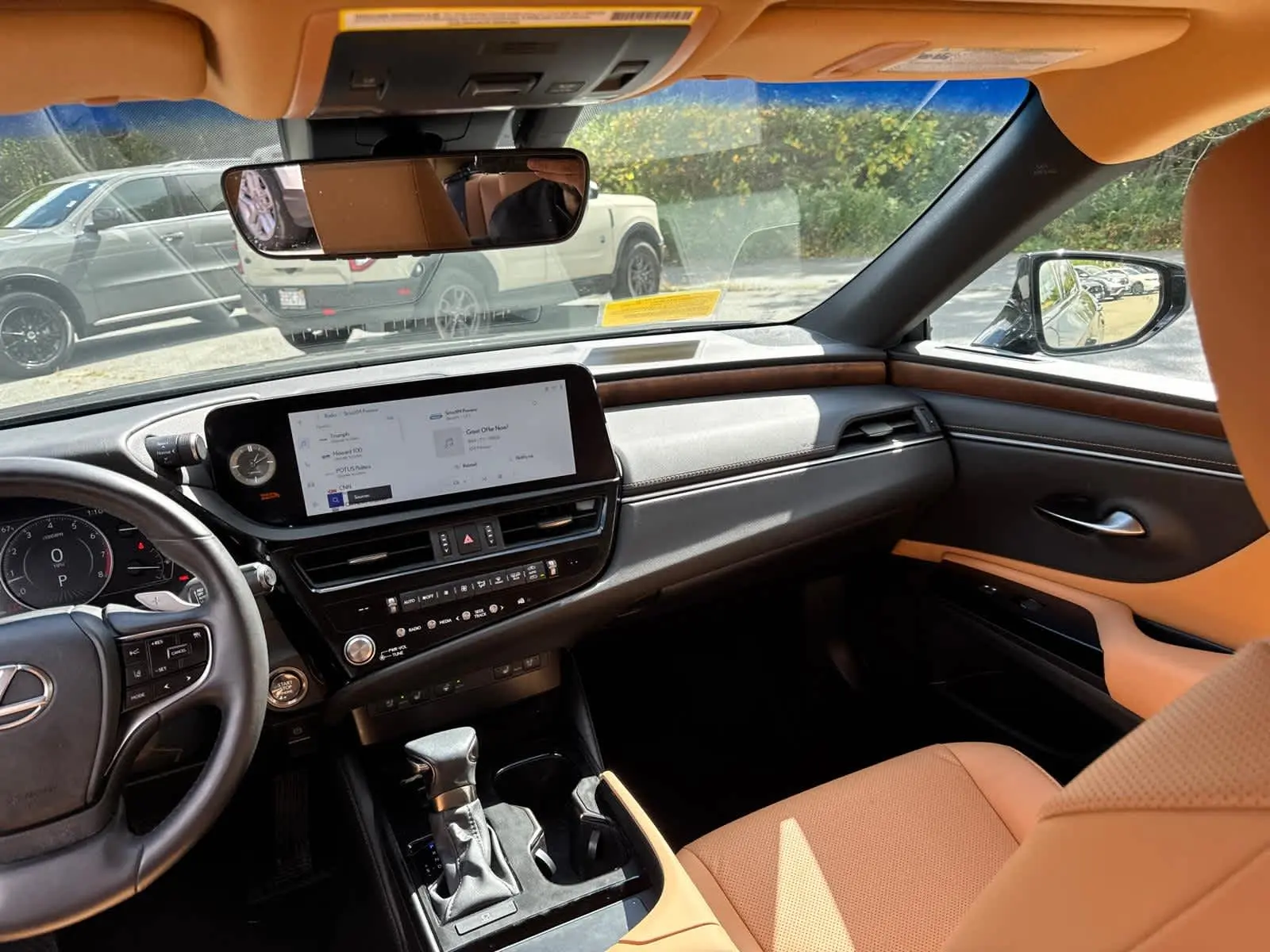 2023 Lexus ES Premium photo 34
