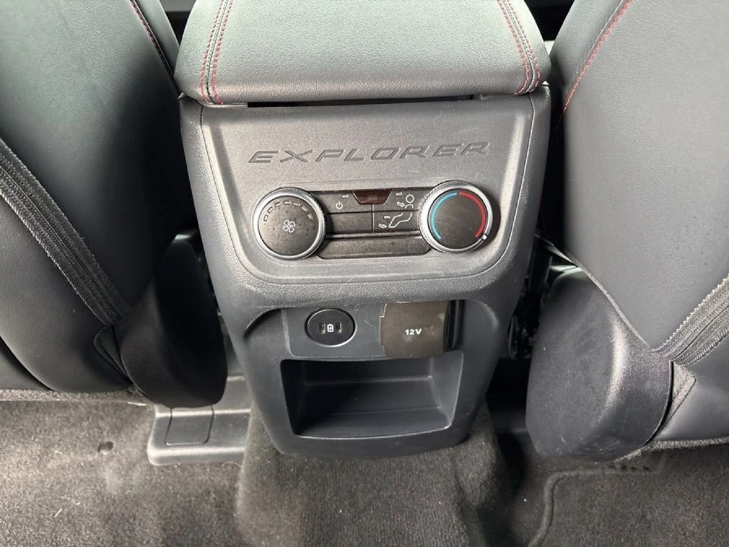 2025 Ford Explorer ST-LINE - Photo 33
