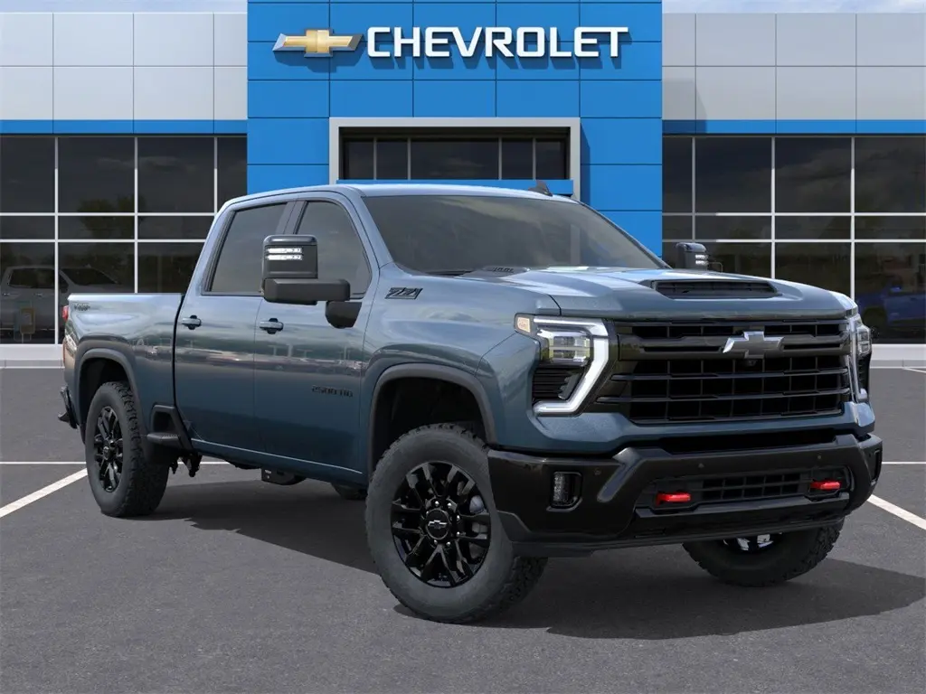 2026 Chevrolet Silverado 2500HD LT photo 7