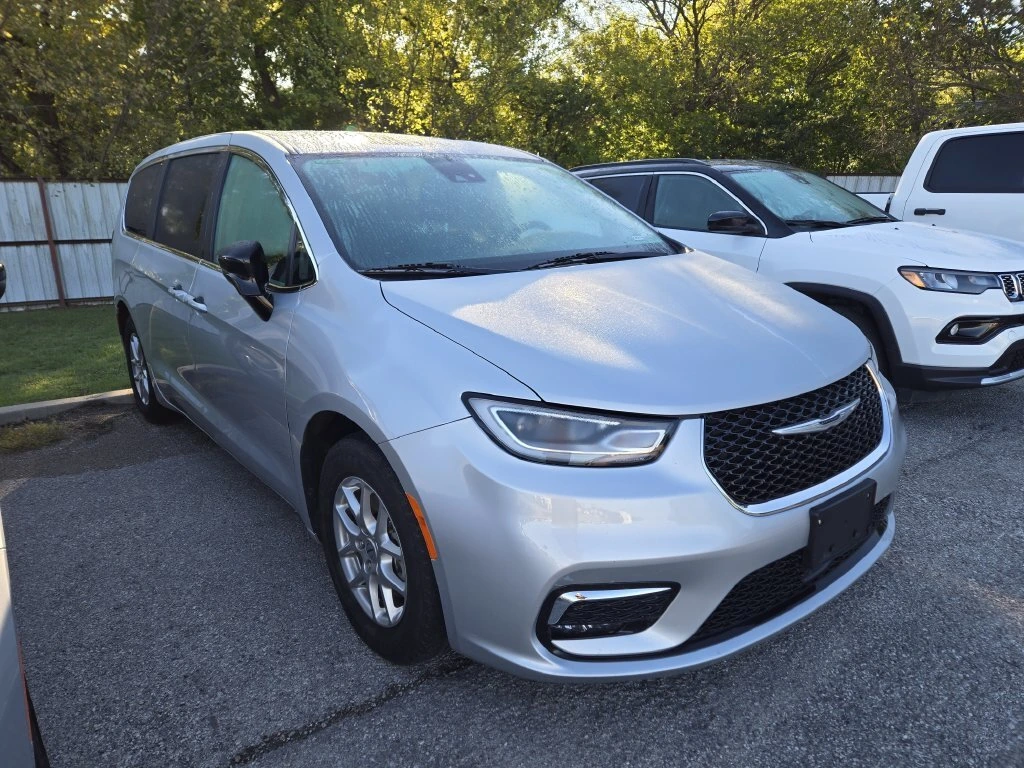 2024 Chrysler Pacifica