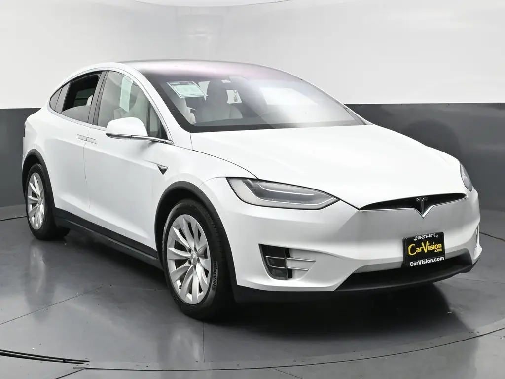2019 Tesla Model X Long Range photo 3