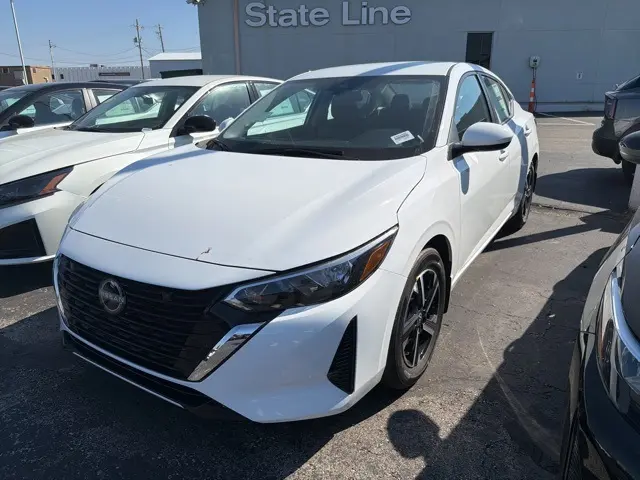 2025 Nissan Sentra SV photo 3