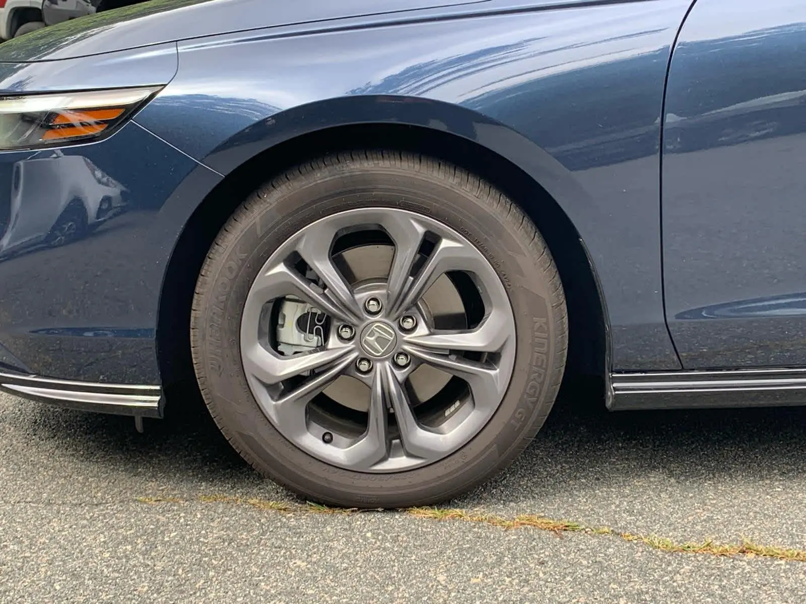 2025 Honda Accord Hybrid EX-L photo 10