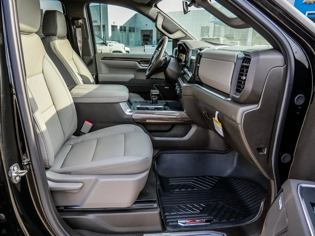 2026 Chevrolet Silverado 1500 RST - Photo 12
