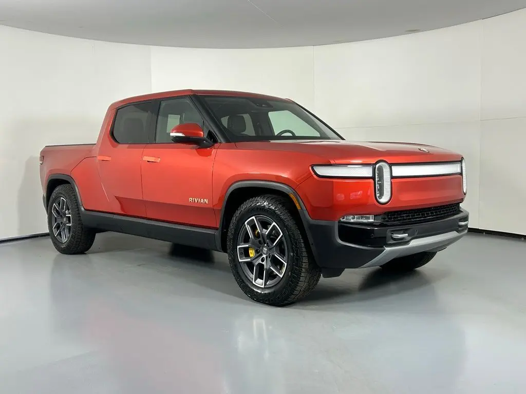 2023 Rivian R1T Adventure's photo