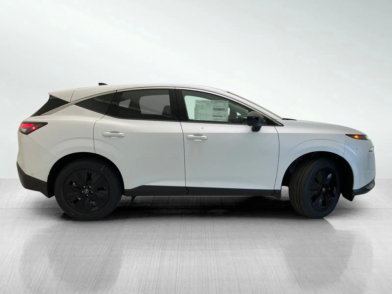 2025 Nissan Murano SV photo 2