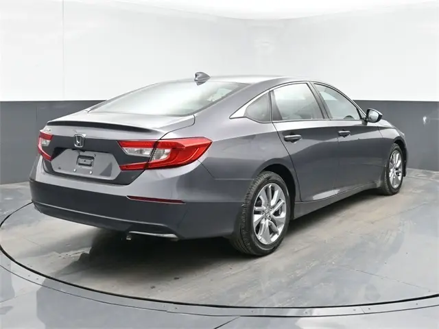 2019 Honda Accord LX photo 8