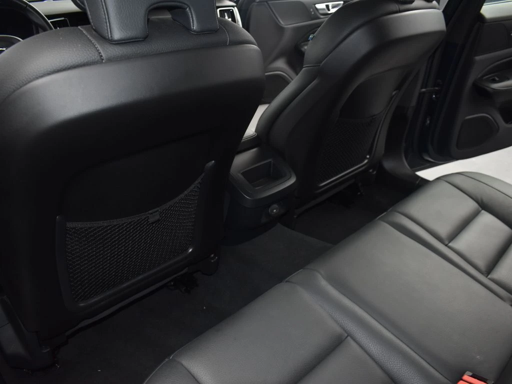 2024 Volvo - image 23