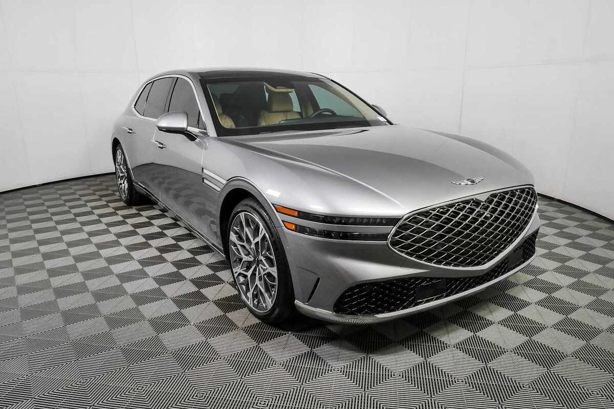 2026 Genesis G90 3.5T E-Supercharger Auto AWD's photo