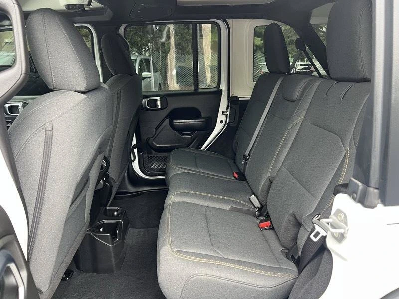 2025 Jeep Wrangler 4-Door Sport S - Photo 9