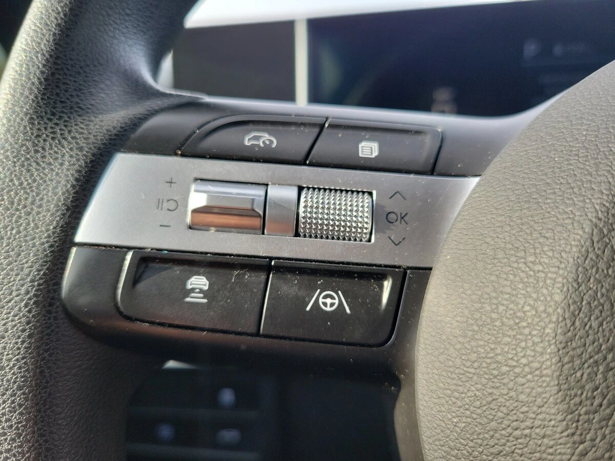 2025 Hyundai Sonata SEL - Photo 23