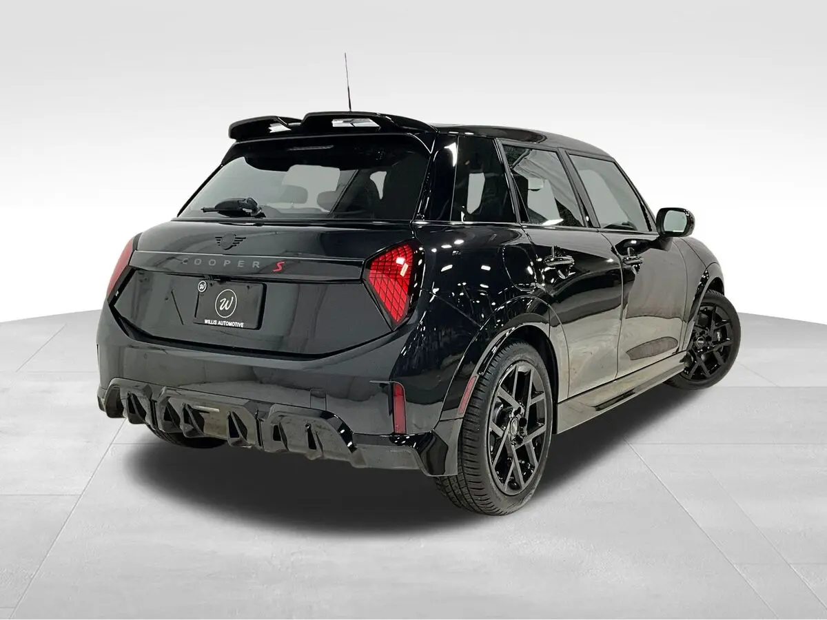 2026 Mini Cooper Hardtop S photo 3
