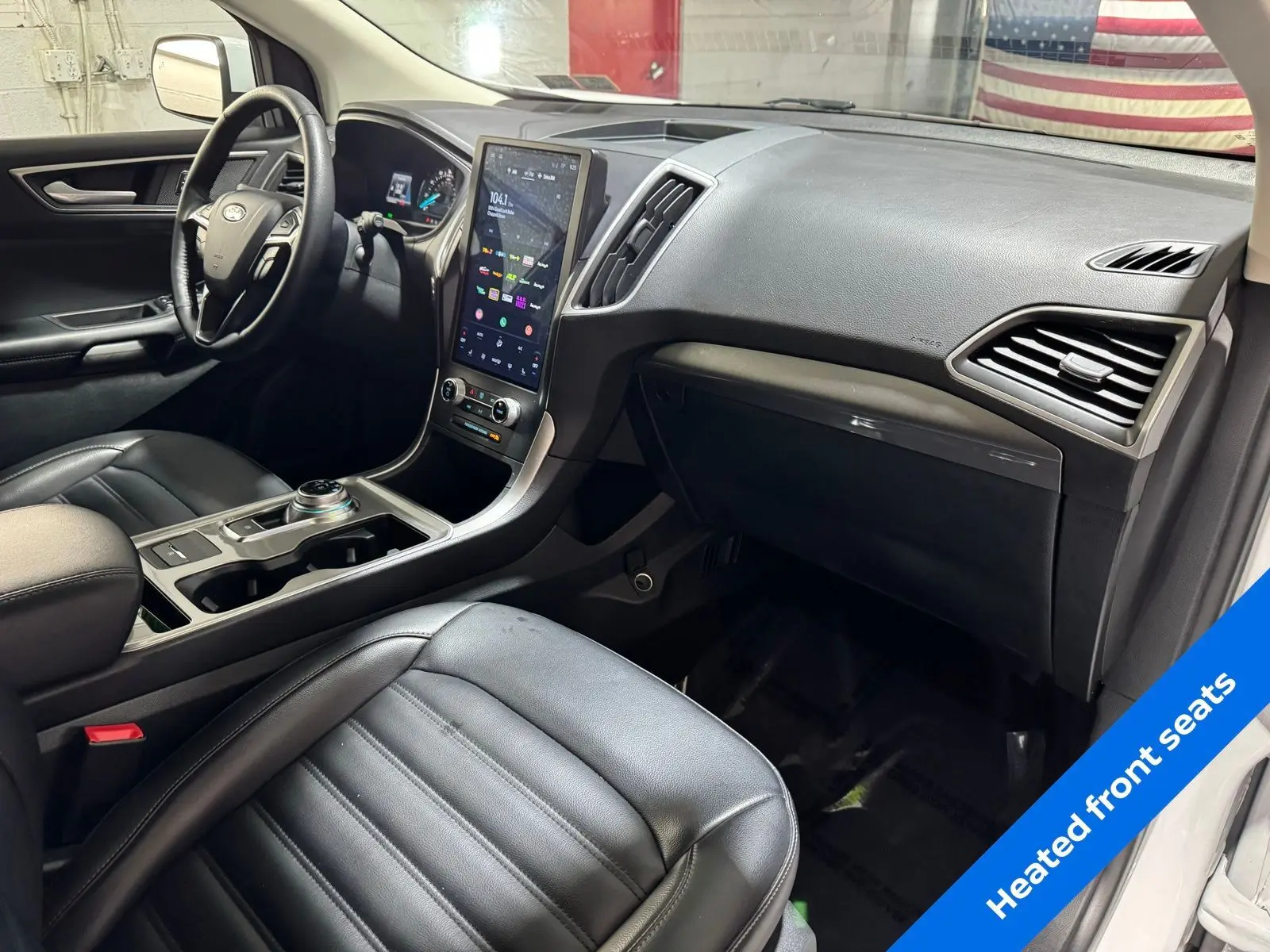 2024 Ford Edge SEL photo 12