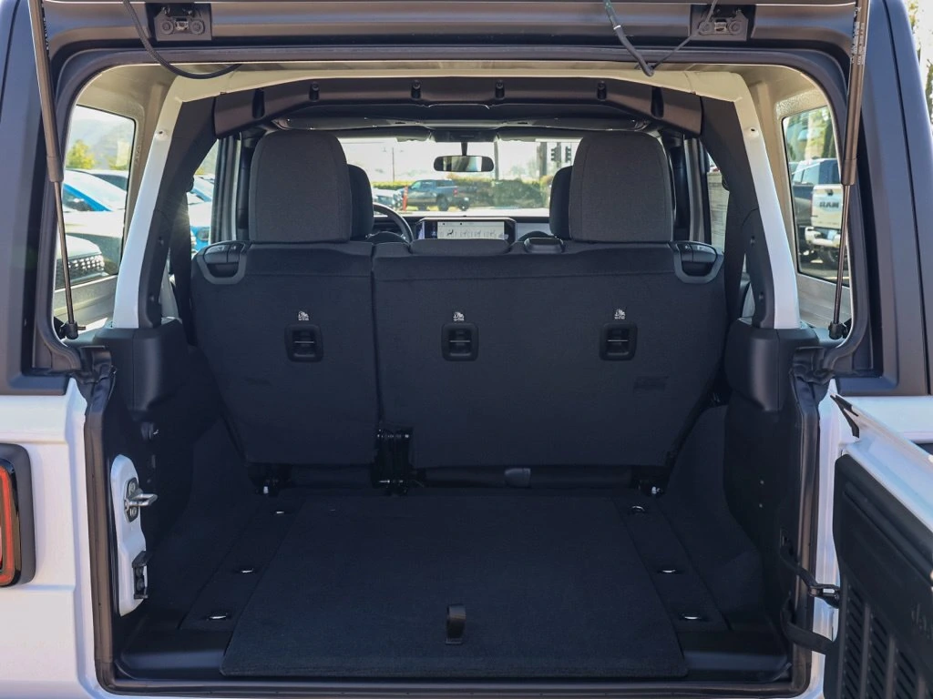 2026 Jeep Wrangler 4-Door Sport - Photo 16