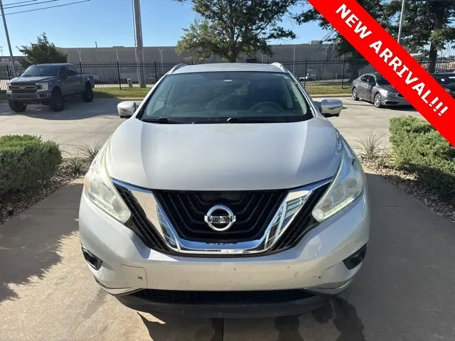 2017 Nissan Murano SL photo 2