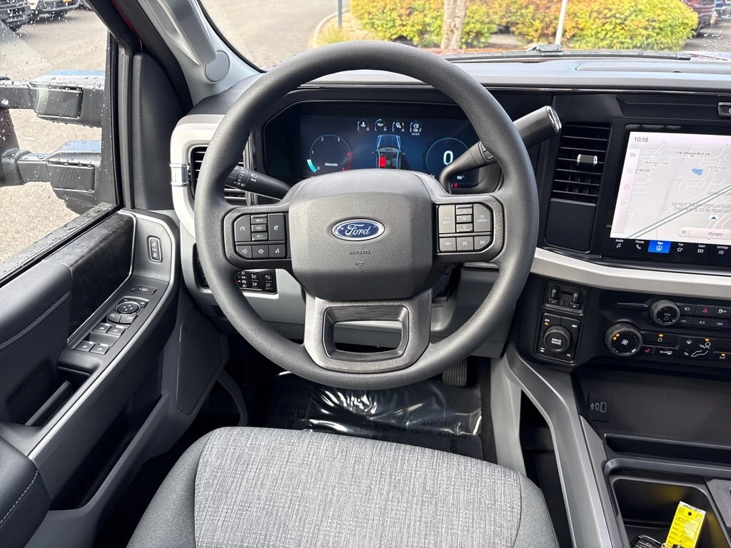 2026 Ford F-350 Super Duty XLT - Photo 31