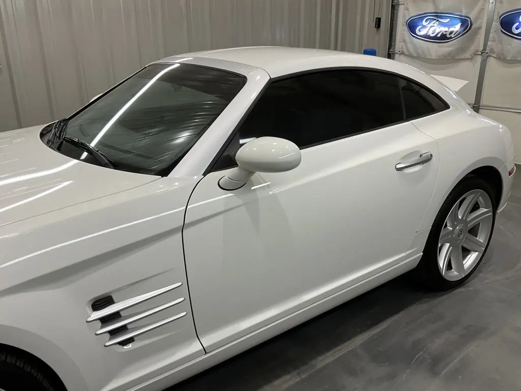2005 Chrysler Crossfire Limited photo 4