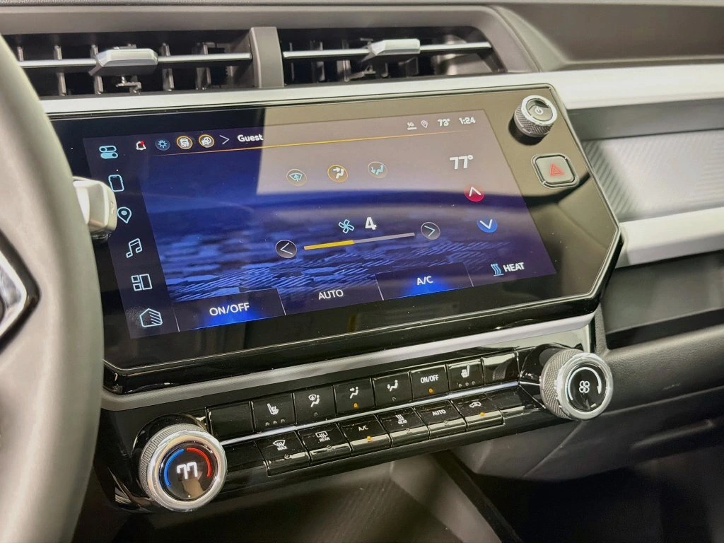 2027 Chevrolet Bolt EV LT - Photo 16