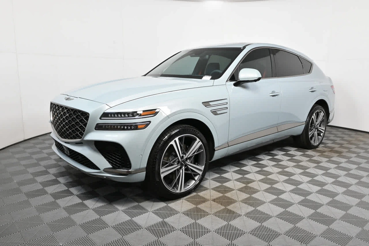 2026 Genesis GV80 Coupe 3.5T E-SC AWD's photo