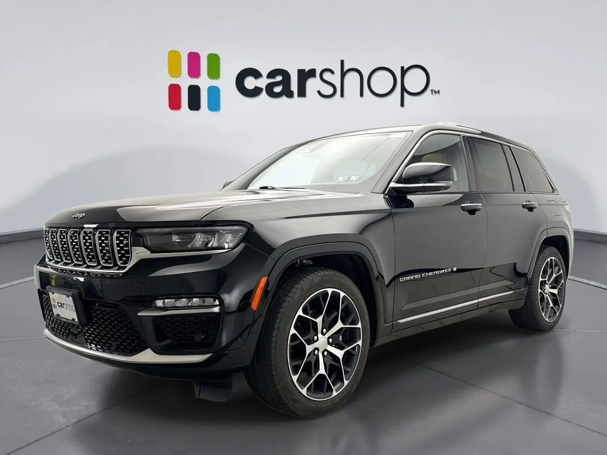 2023 Jeep Grand Cherokee Summit Reserve's photo