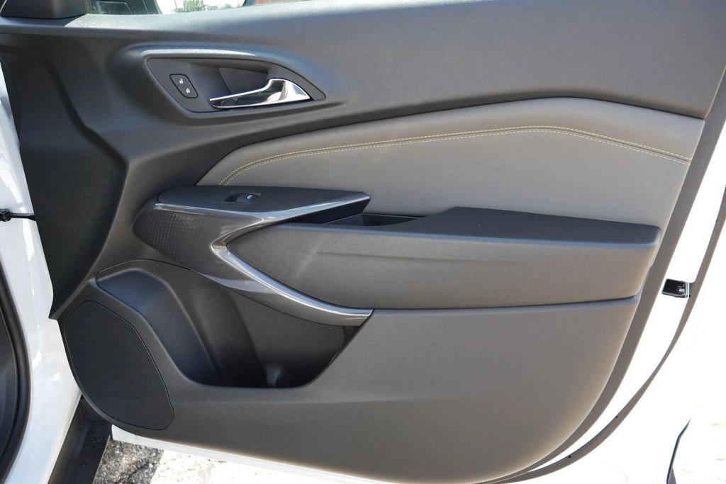 2026 Chevrolet Trax Activ - Photo 10