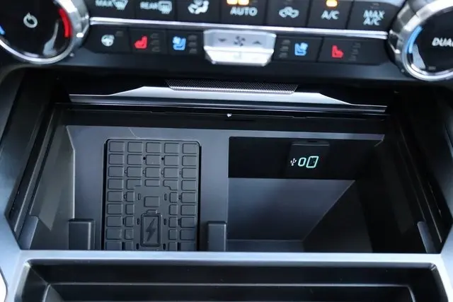 2026 Ford F-350 photo 12