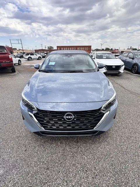 2025 Nissan Sentra SV photo 2