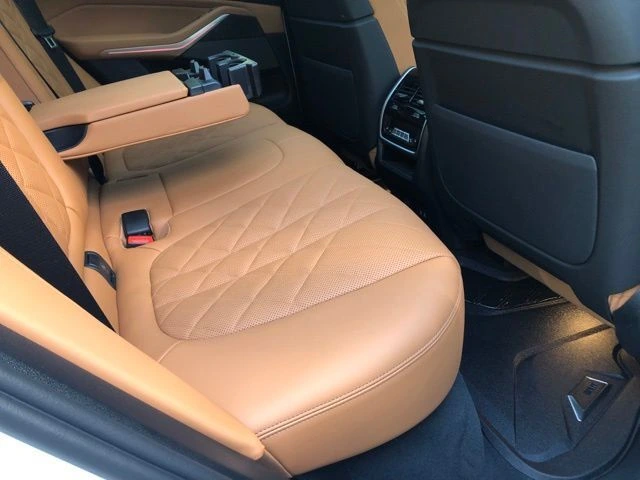 2026 BMW X5 50e - Photo 12