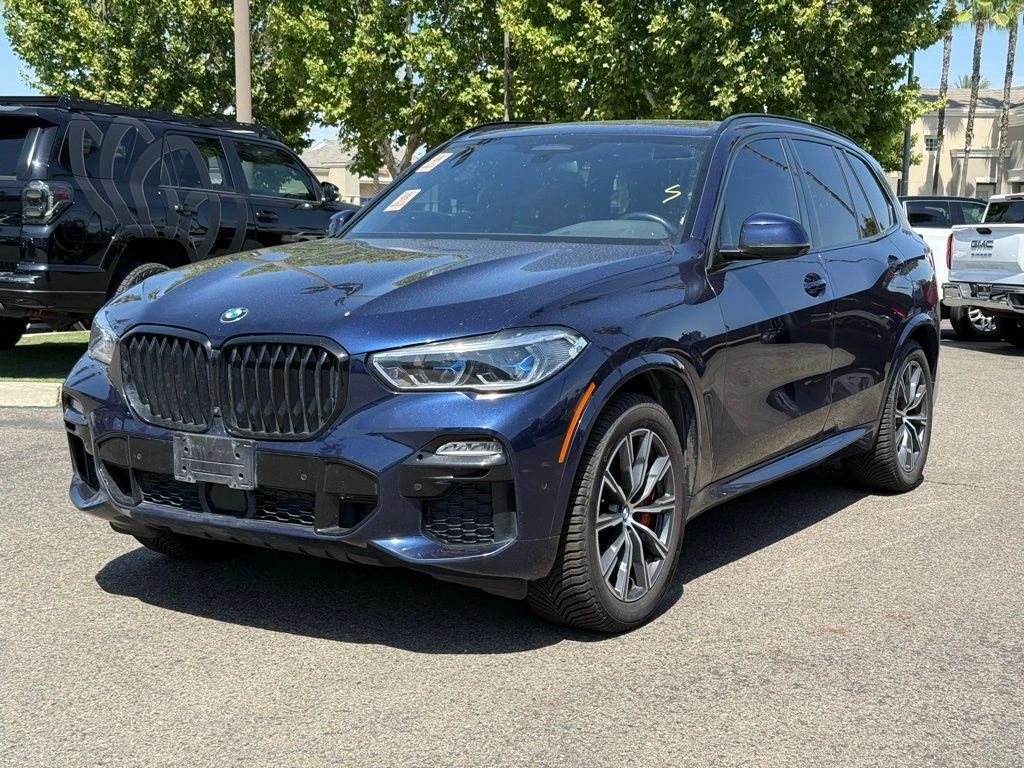 2021 BMW X5 M50i's photo