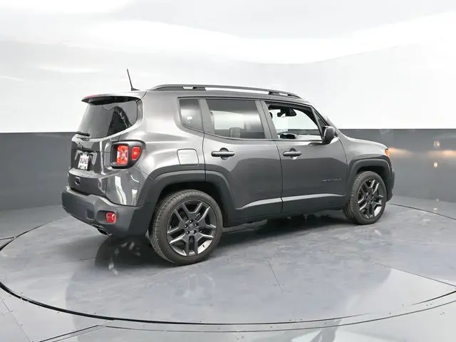 2021 Jeep Renegade Latitude photo 5