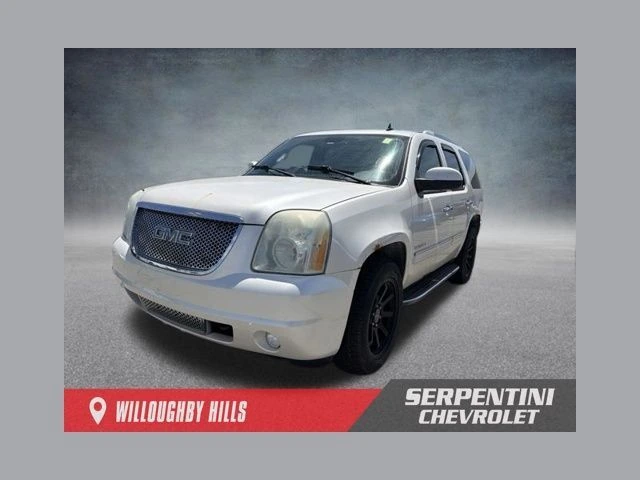 2010 GMC Yukon Denali - AWD's photo