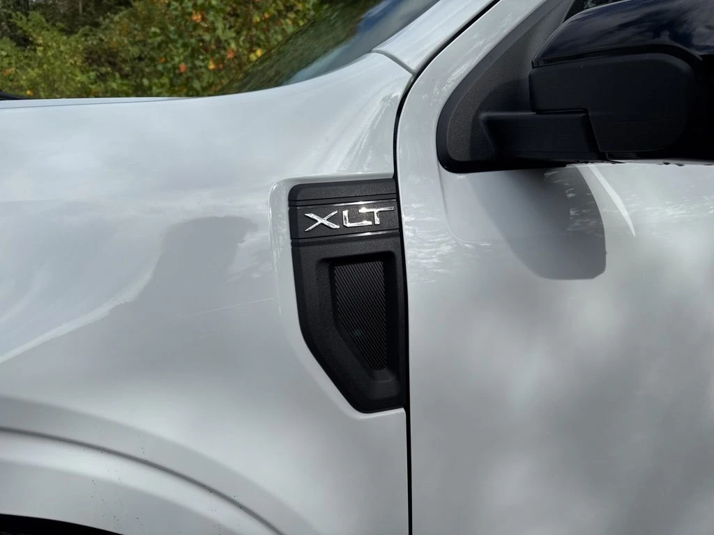 2025 Ford Maverick XLT - Photo 7