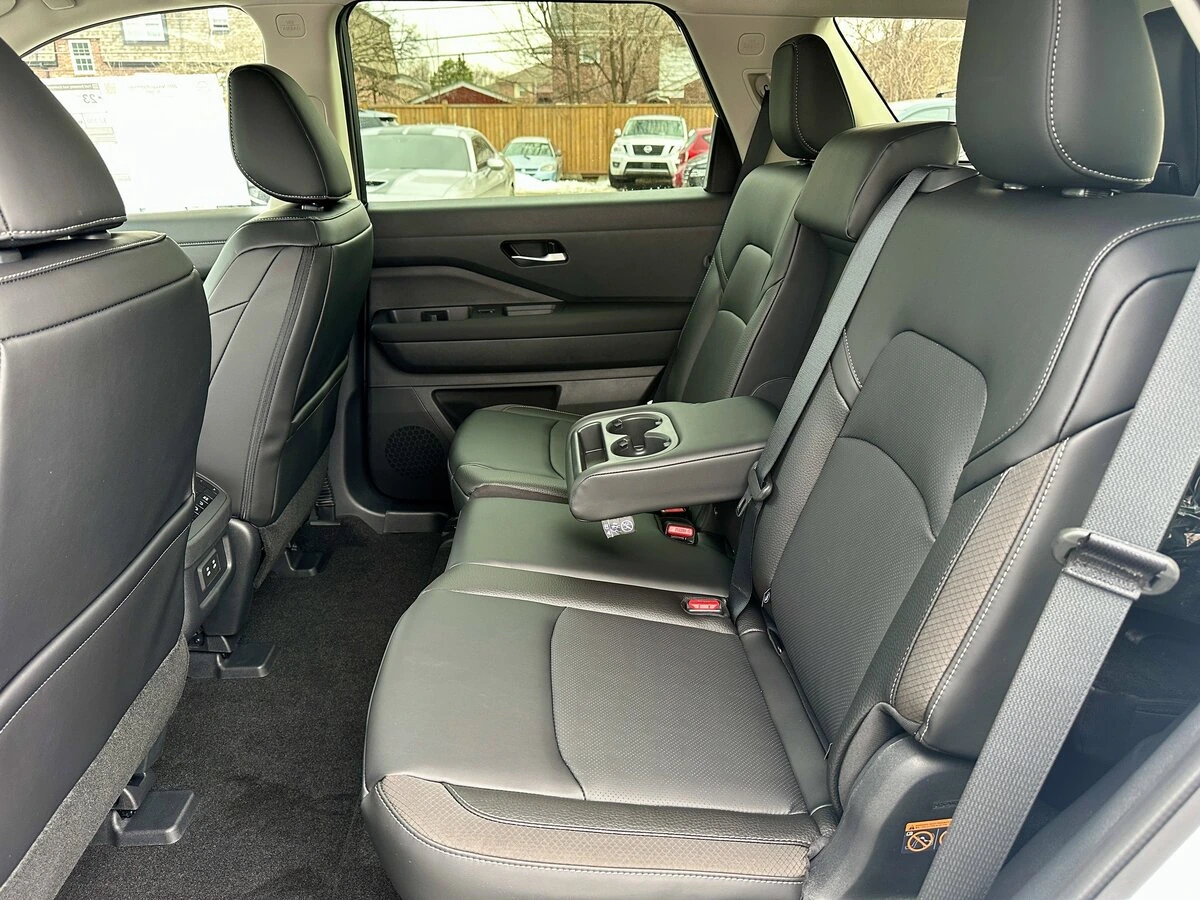 2026 Nissan Pathfinder SL - Photo 29