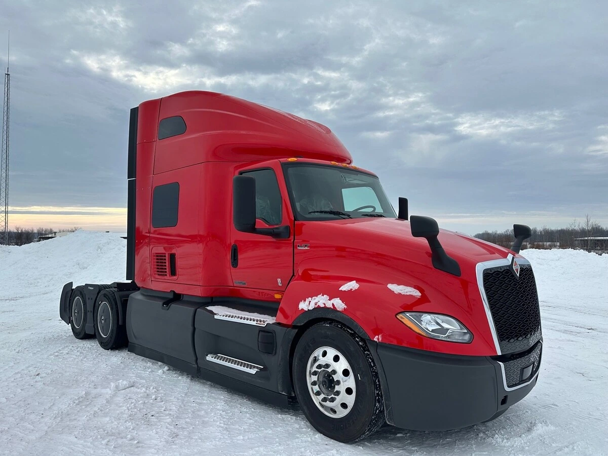 2026 International LT - image 2