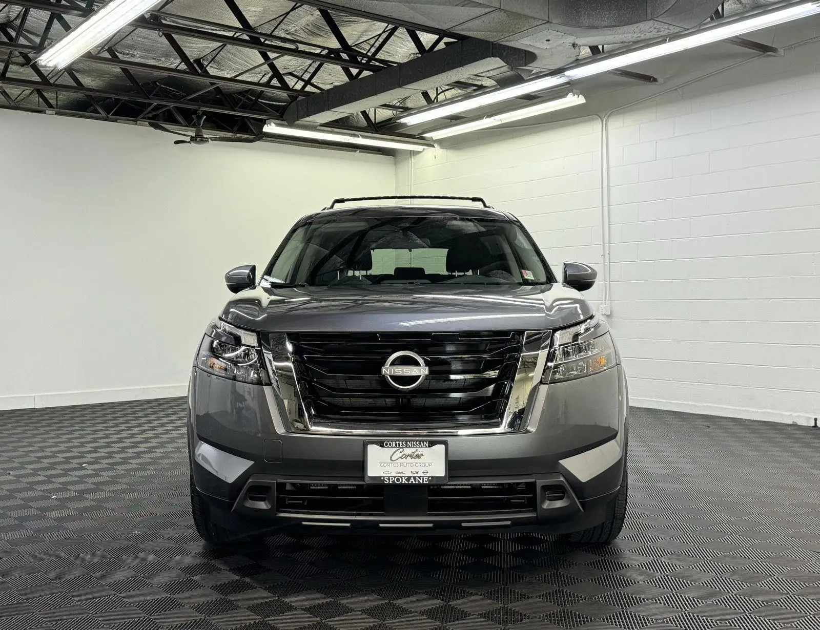 2025 Nissan Pathfinder SV photo 5