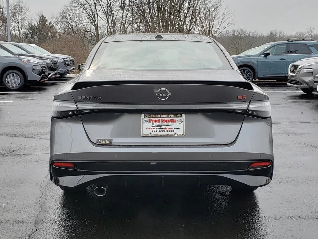 2026 Nissan Sentra SR - Photo 6