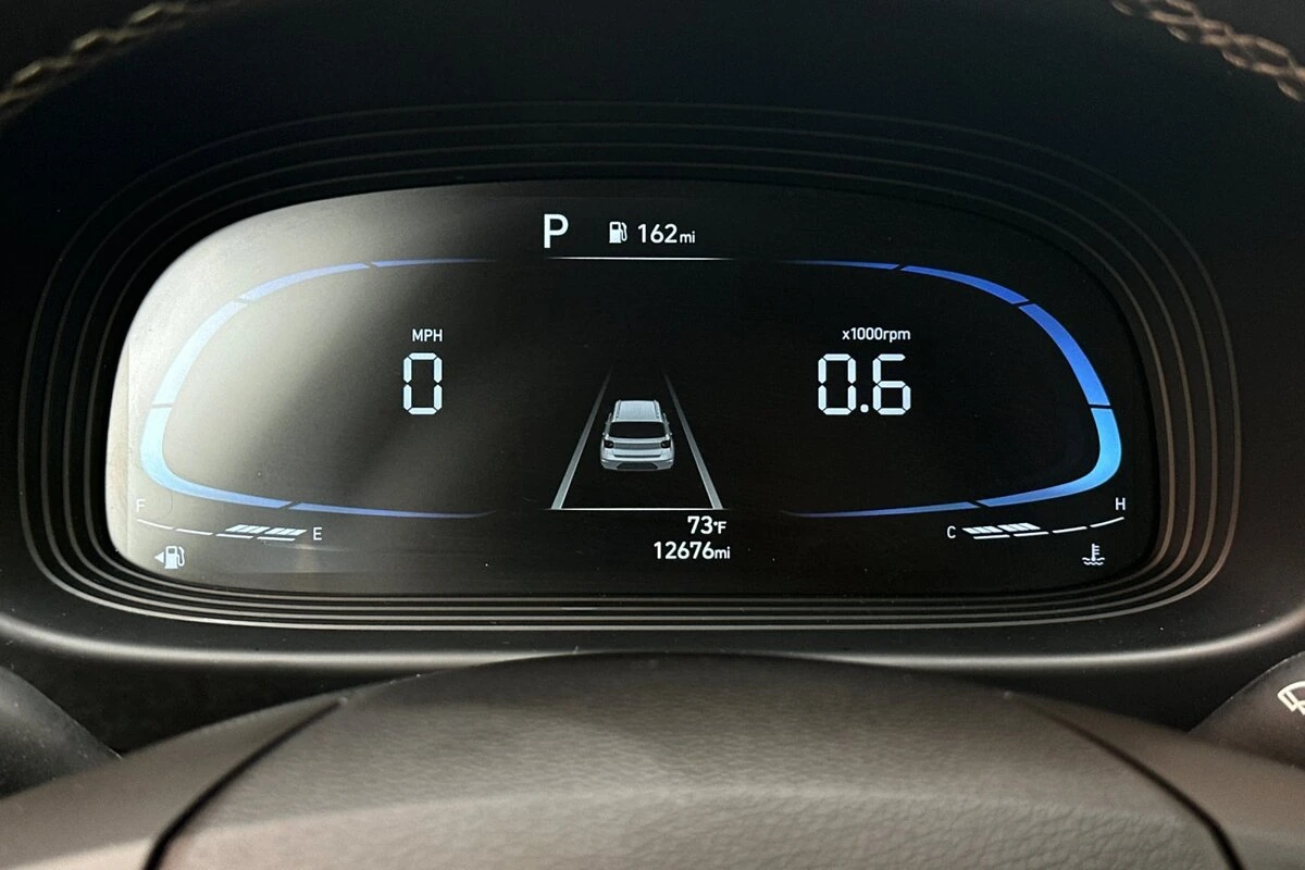 2025 Hyundai Venue SEL - Photo 24