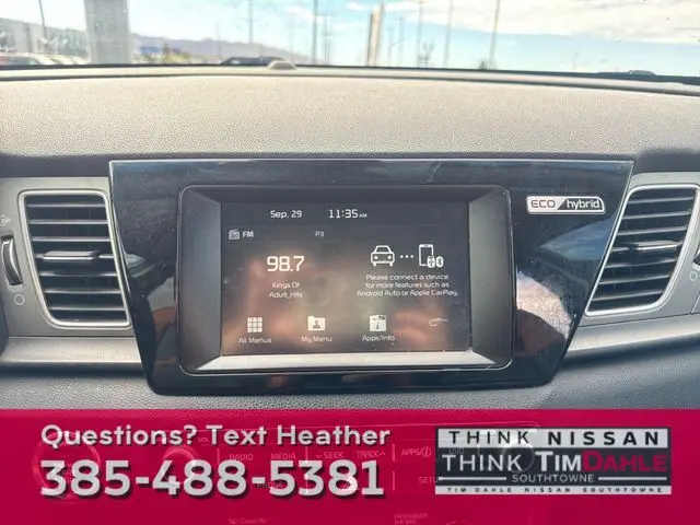 2018 Kia Niro FE LX photo 18
