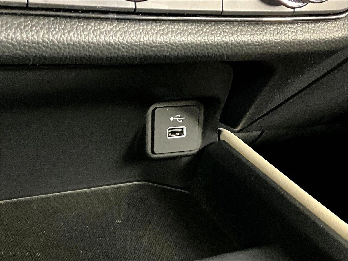2025 Honda HR-V LX - Photo 16