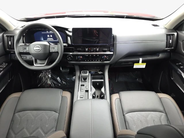 2026 Nissan Pathfinder Platinum - Photo 13
