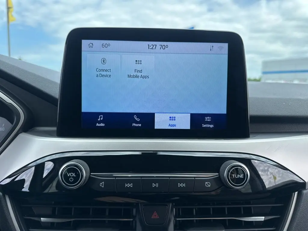2020 Ford Escape SE photo 25